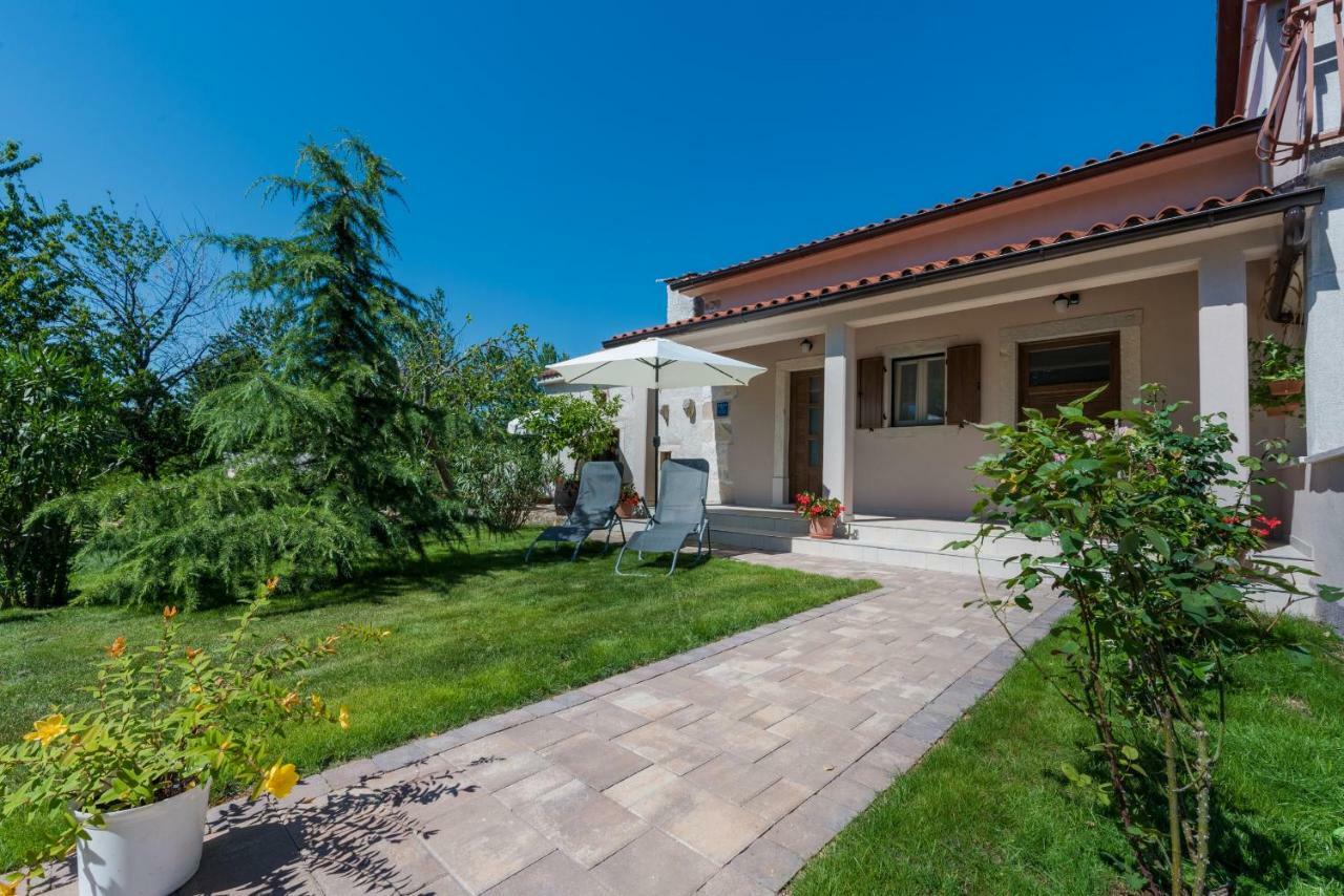 Holiday Home Mattiuzi Nedescina Ngoại thất bức ảnh